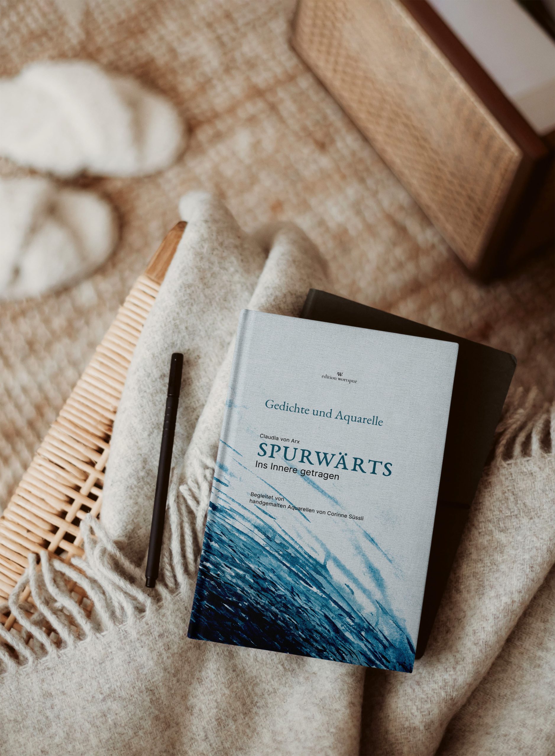 Hardcoverbuch Spurwärts - Ins Innere getragen | ISBN 978-3-033-11642-9_decke